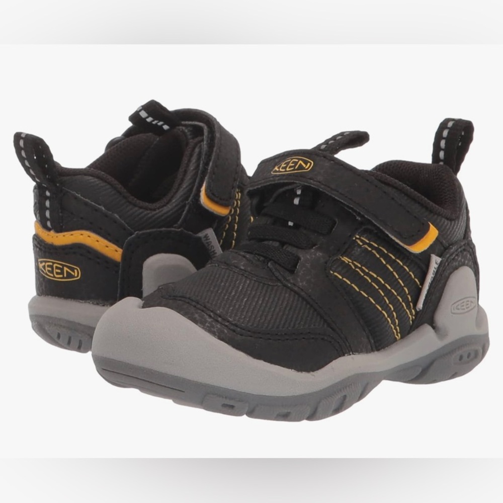 KEEN Unisex-Child Knotch Peak Alternate Closure Lightweight Durable Sneakers